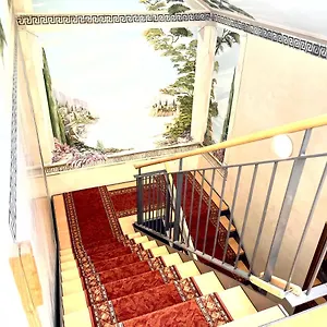 Baynunah Aparthotel München